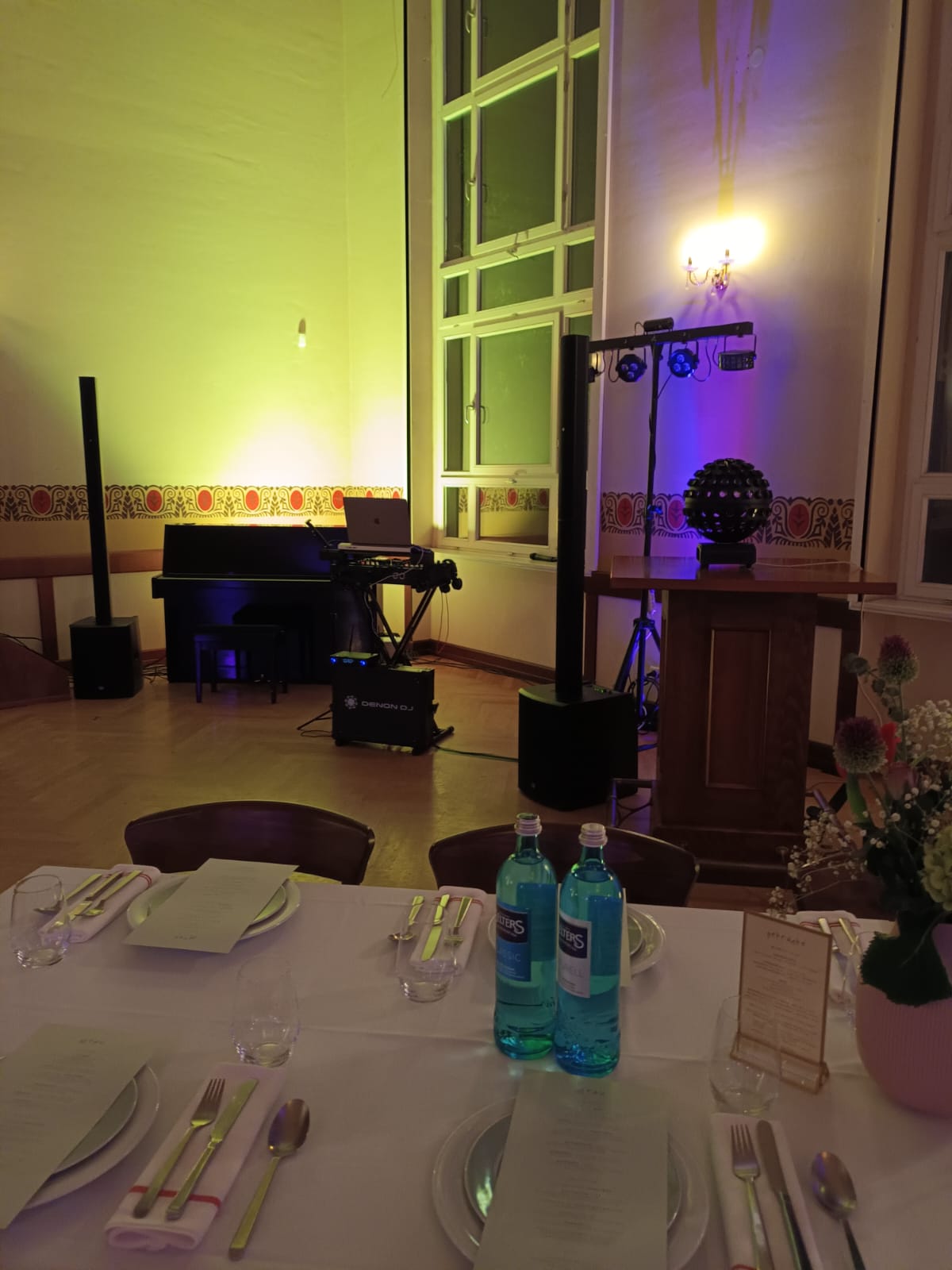 DJ Mako Ambiente Beleuchtung